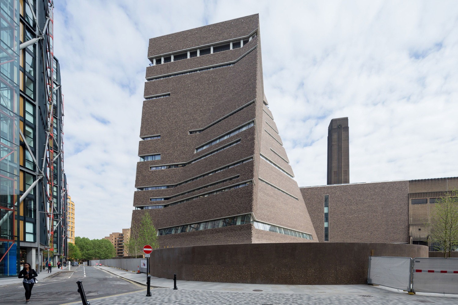 Tate Modern se rozroste o SWITCH HOUSE