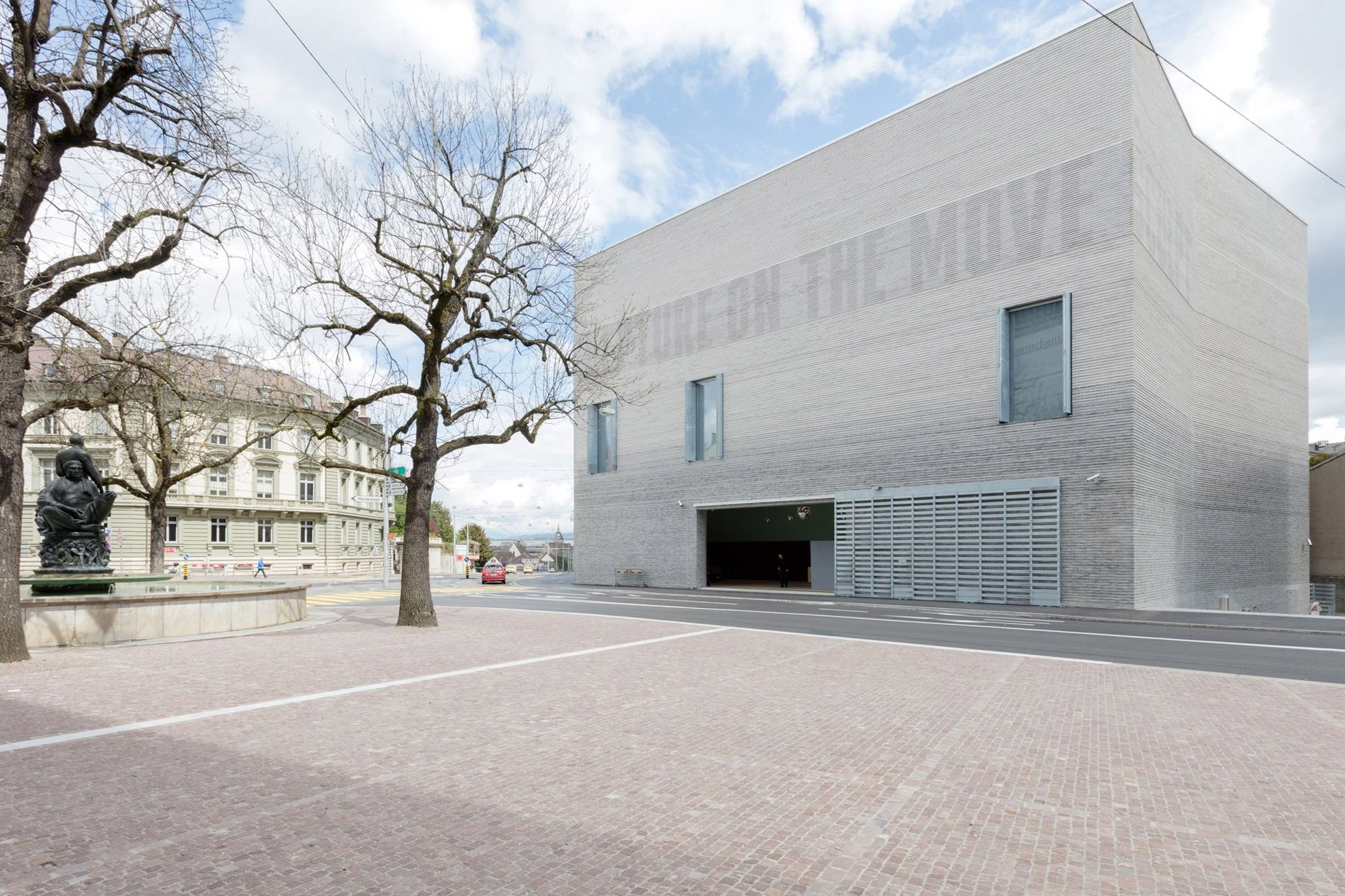 Progresivní švýcarský architekt Christoph Gantenbein poprvé vystoupí v Praze