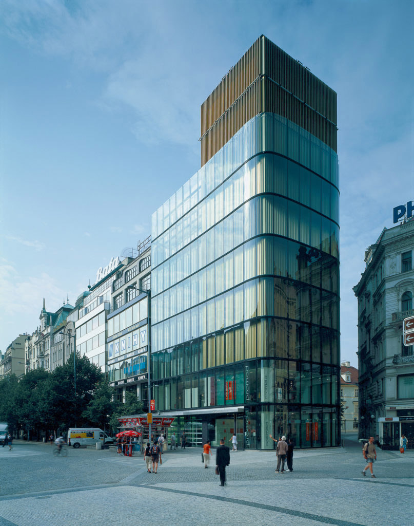 Palác Euro, Praha, 1997–2002 / Euro Palace, Prague, 1997–2002, Martin Kotík, Petr Burian, Petr Malínský, Richard Doležal, Foto F. Šlapal