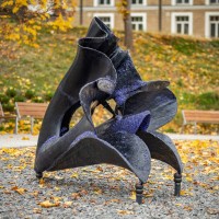 Vingriai Square Scuplture by Saulius Žiūra