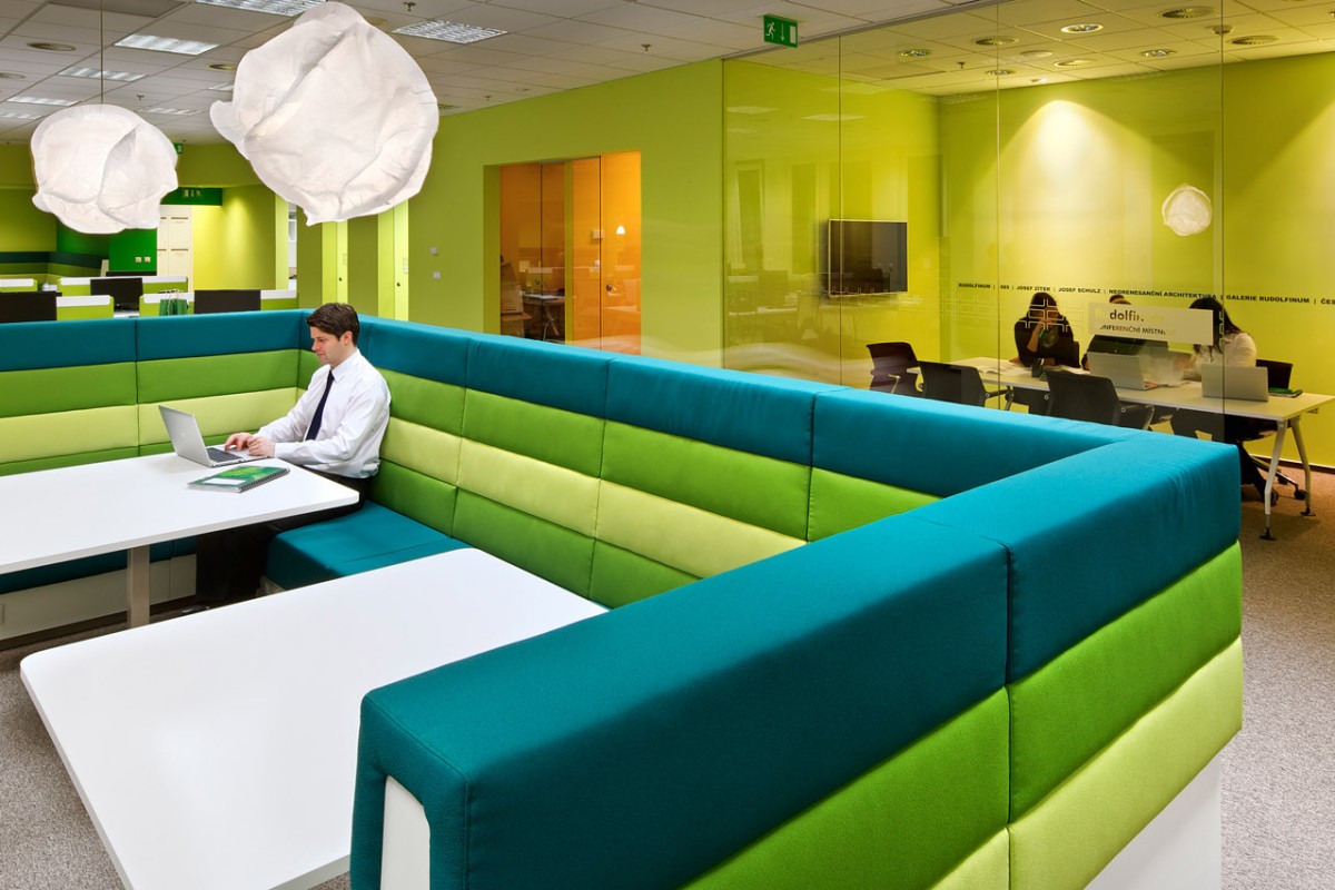 Průzkum: Nové kanceláře se orientují na pohodlí zaměstnanců