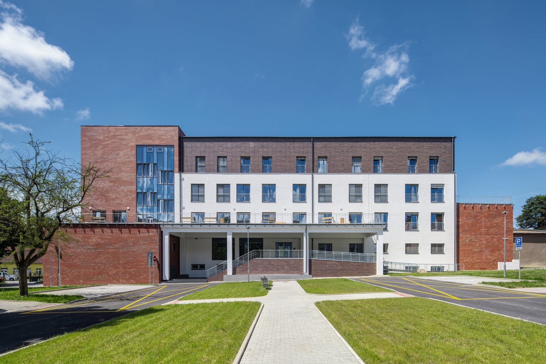 Důležité je, aby se tam klienti cítili jako v obýváku, a ne jako v nemocnici, říká architekt Václav Zůna