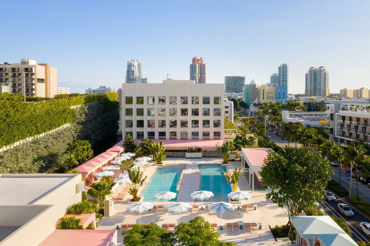 Pharrell Williams otevřel v Miami Beach art decový hotel The Goodtime