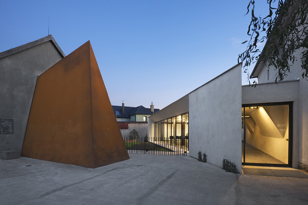 11 českých staveb se uchází o evropskou cenu Miese van der Rohe za architekturu