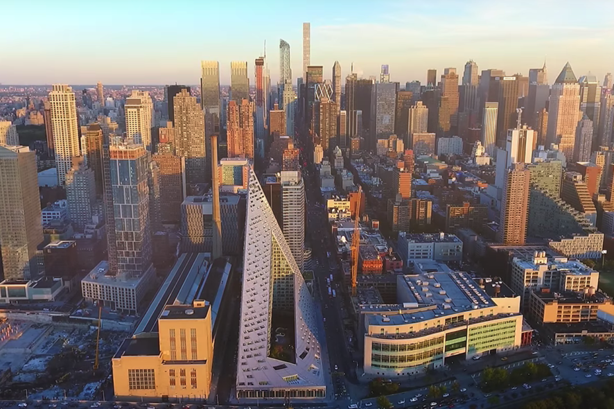 BIG TIME. Výjimečná osobnost i snímek. Bjarke Ingels v hlavní roli