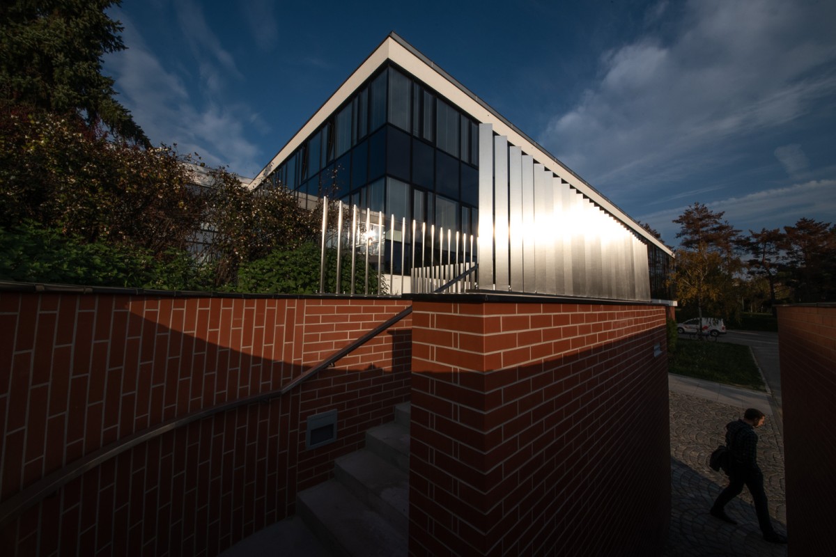 Rekonstrukce Polikliniky Lesná – dkarchitekti: Je třeba nalézt kvalitu, která stojí za zachování