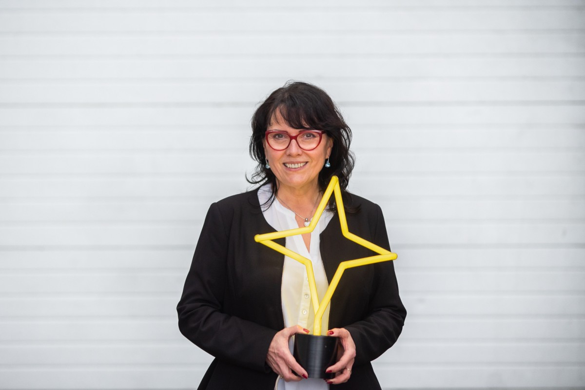 Neon je klasika, v neonech žiji od roku 72, říká Jana Slováčková Burianová