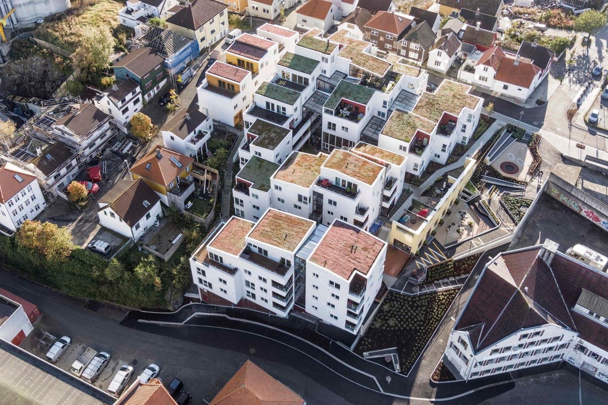 Osamělost, krizi bydlení a udržitelnost výstavby může řešit Nordic Cohousing Model