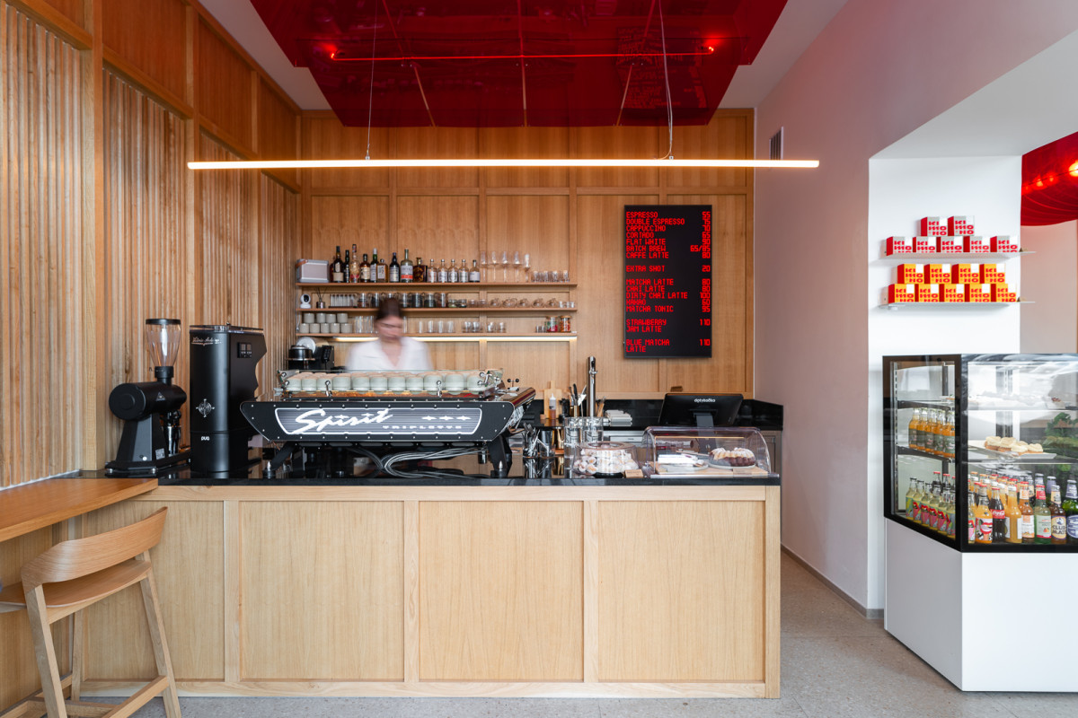 Svěží káva: Zlatník Korbička brousí další klenot. Na Bayerově otevřela kavárna Kimono 