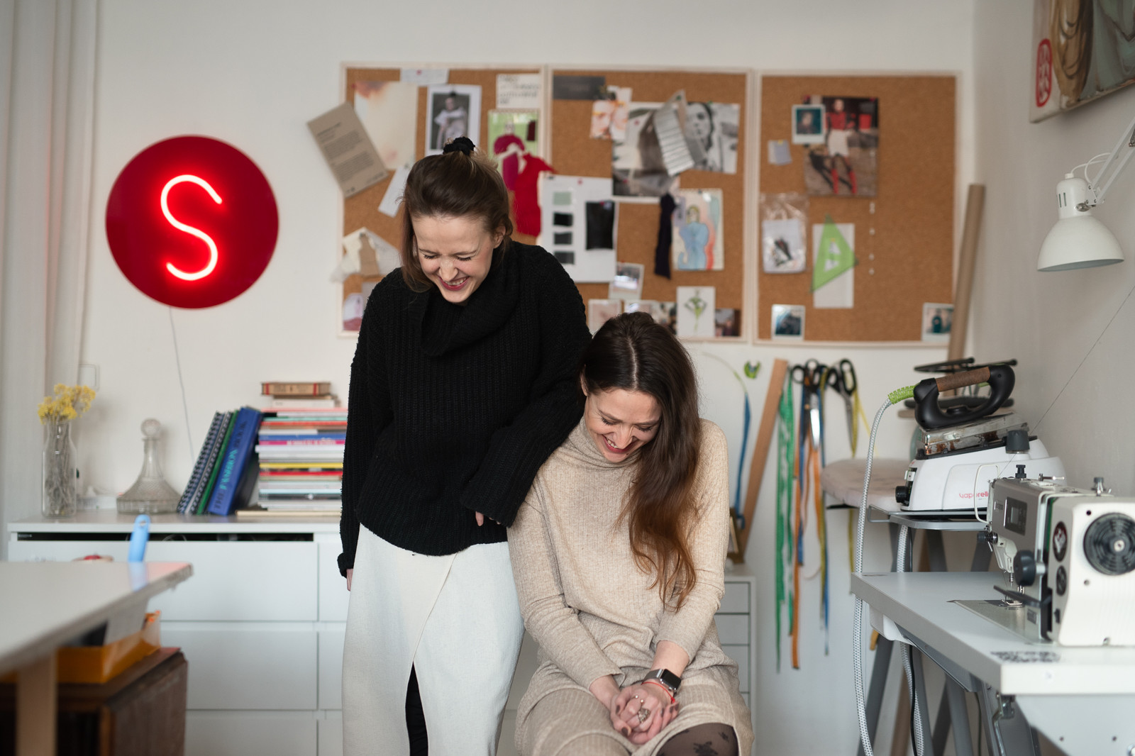 Brnu neodpářeš: Inklinujeme k dekadenci a melancholii, říkají Eva a Hana Prokopovy, alias Sestry