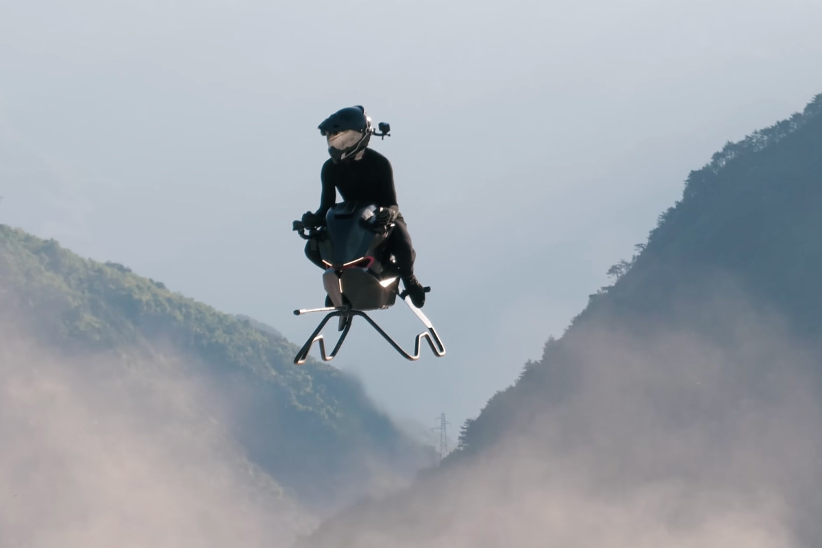 Sen fanoušků Star Wars: Volonaut vyvinul létající motorku