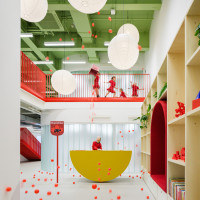 Maple-Bear-photo_Flusser_design_SOA-3