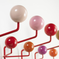 9363326_Hang it all, warm - Detail_v_fullbleed_1440x