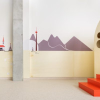 Maple-Bear-photo_Flusser_design_SOA-9-558x419