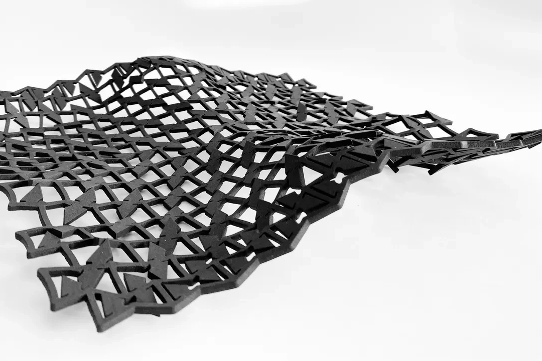 Forma jako funkce: jaké možnosti skýtají morfologicky aktivní povrchy?