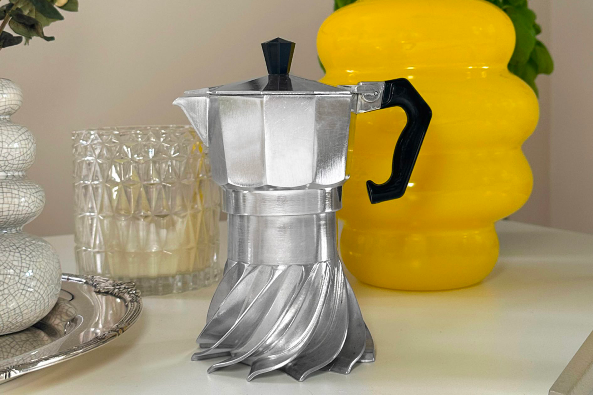 Roztančená bialetka? Italské espresso připraví za polovinu času